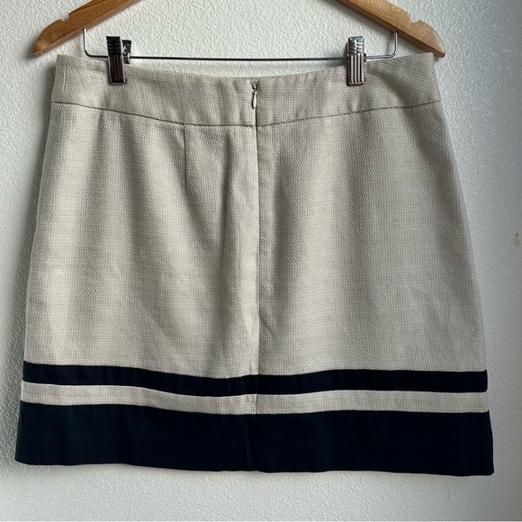 Loft | Textured Striped Beige and Navy Skirt - Picture 3 of 7